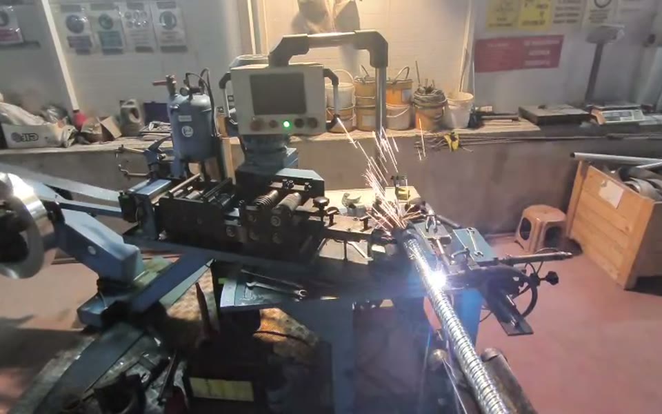 Yuvarlak kılıf üretimi